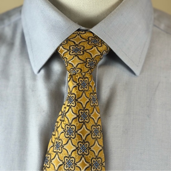 Jos. A. Bank Signature Collection Men’s  Necktie Yellow with Blue Floral Design - Picture 7 of 7